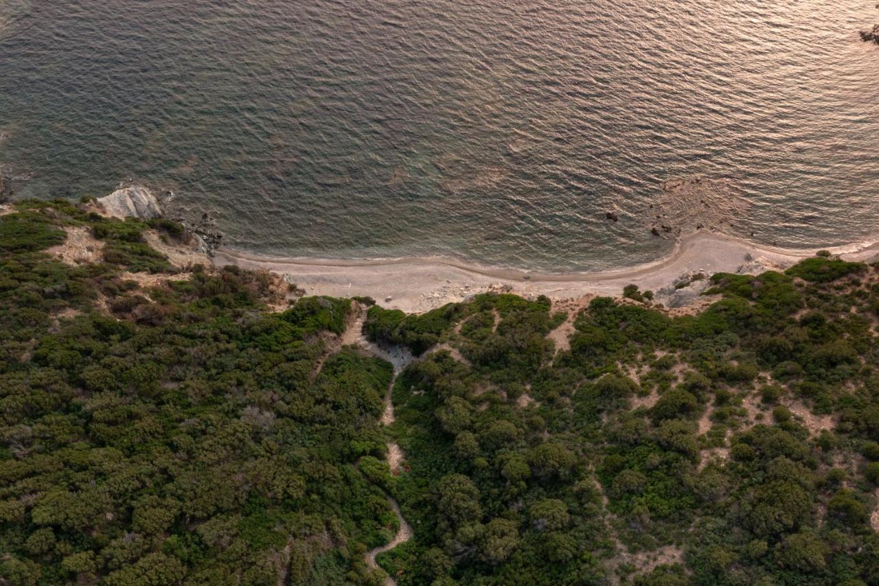 Eco Village Baia Delle Ginestre Teulada Exteriör bild
